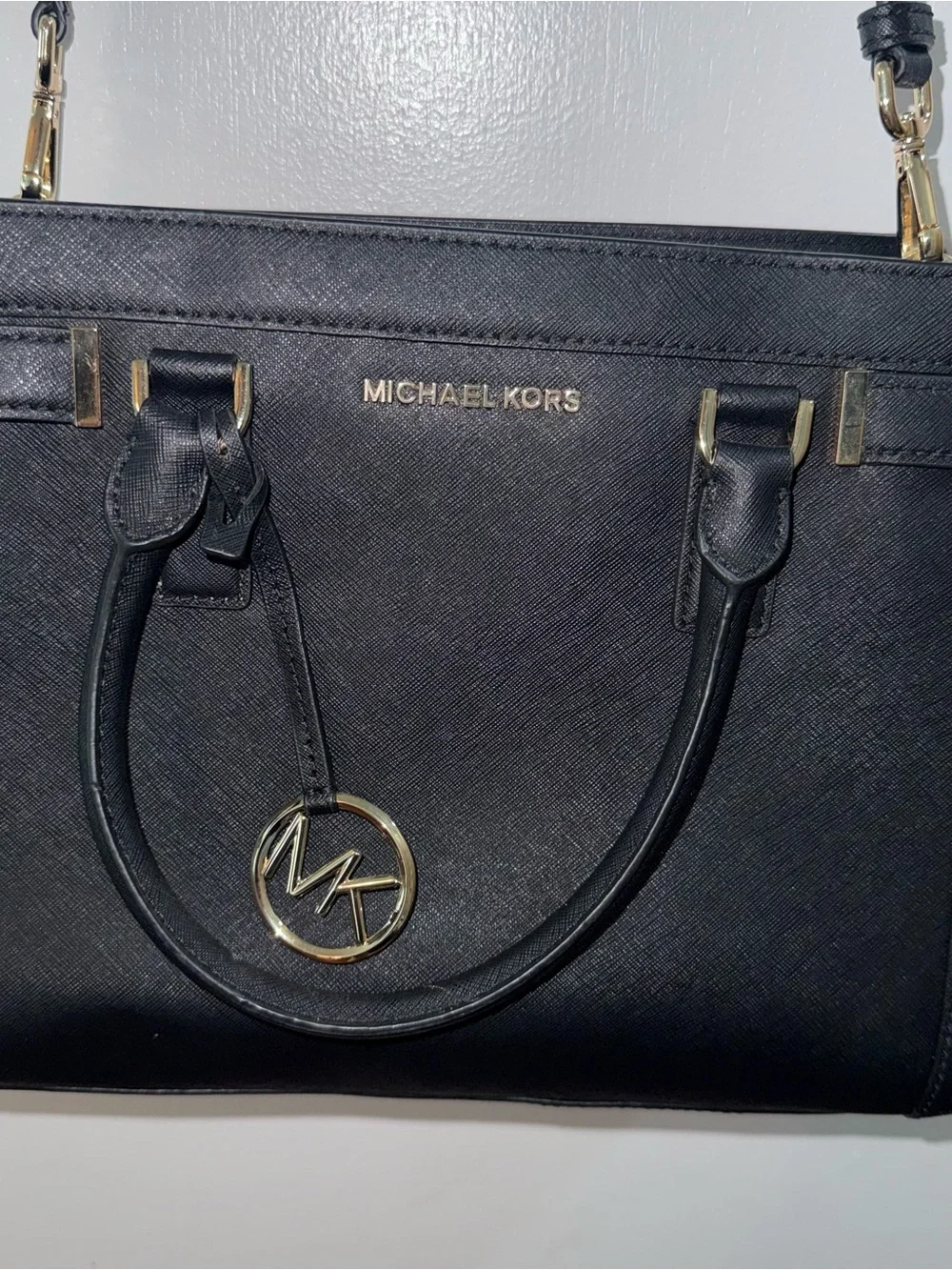 Michael Kors Jet Set Tote – Black Saffiano-Style – Gold Hardware